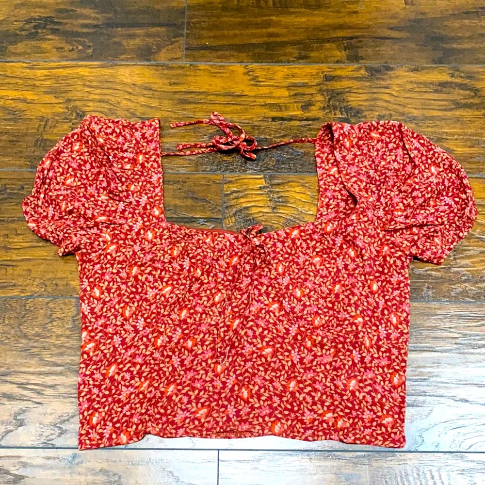 Crop top
